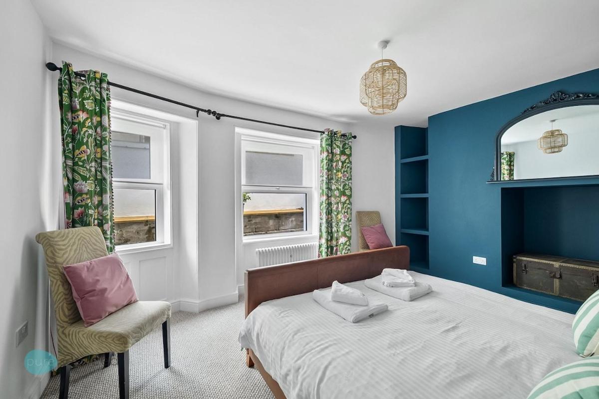 2 Bed - No. 1 Windsor Holiday home